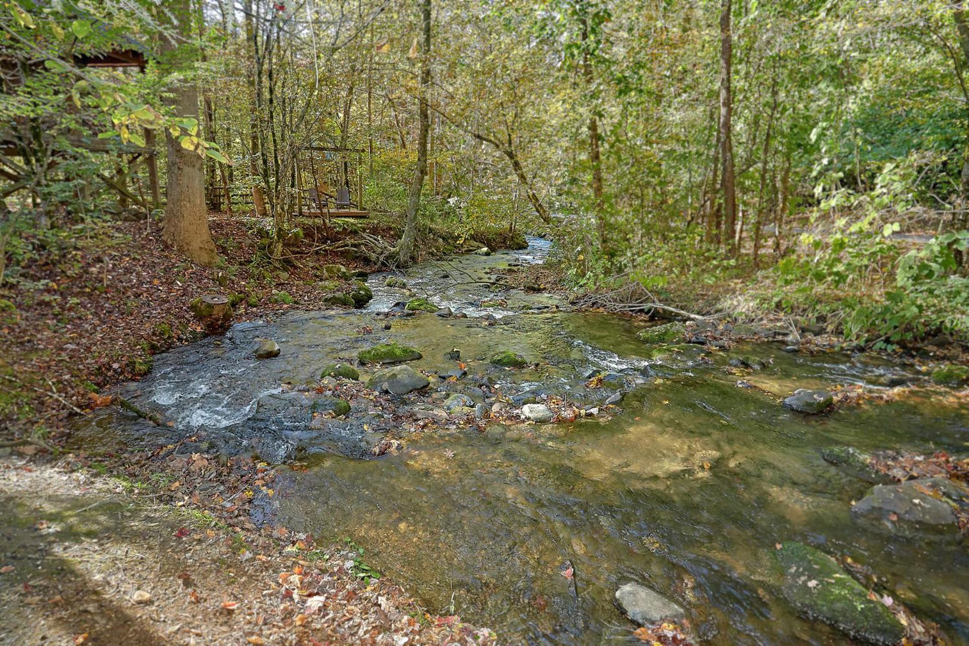 Creeksong Holiday Home Гатлинбург Экстерьер фото