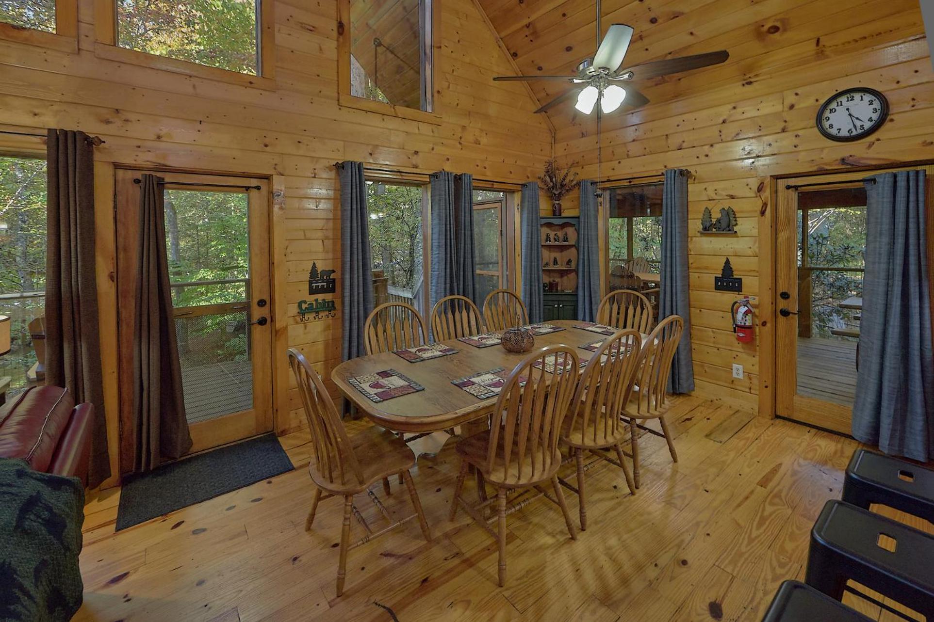 Creeksong Holiday Home Гатлинбург Экстерьер фото
